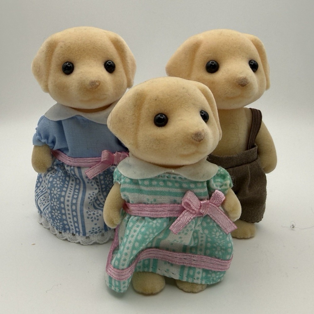Sylvanian Family Calico Critters Golden Labrador Retriever Dog Family Clothes x3